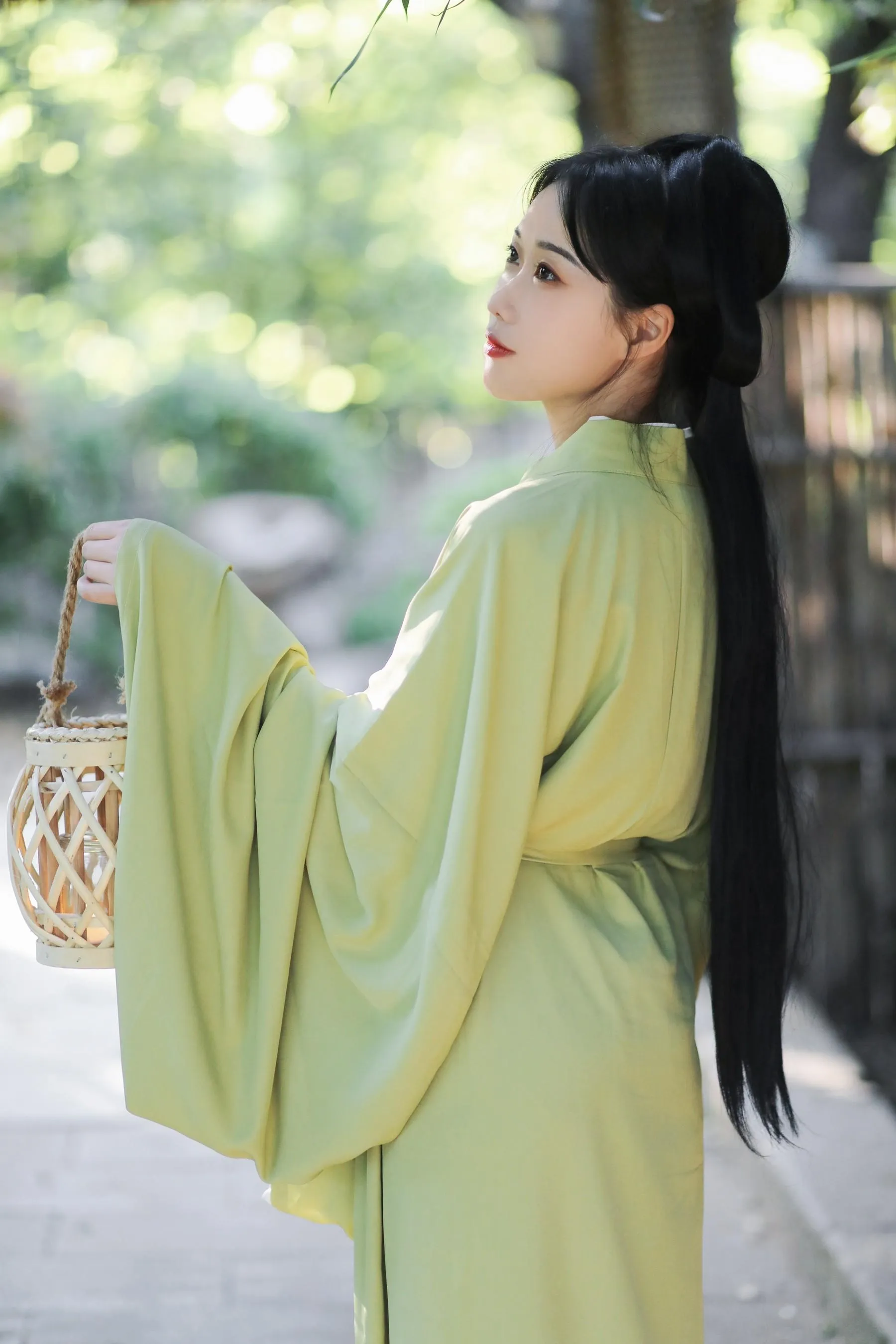 [YITUYU艺图语]2022.08.09 竹里居 迟白 [28P]插图1